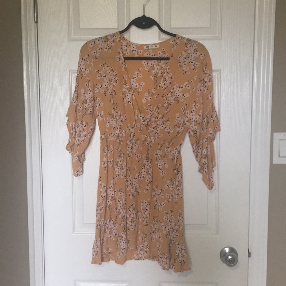 Billabong floral dress